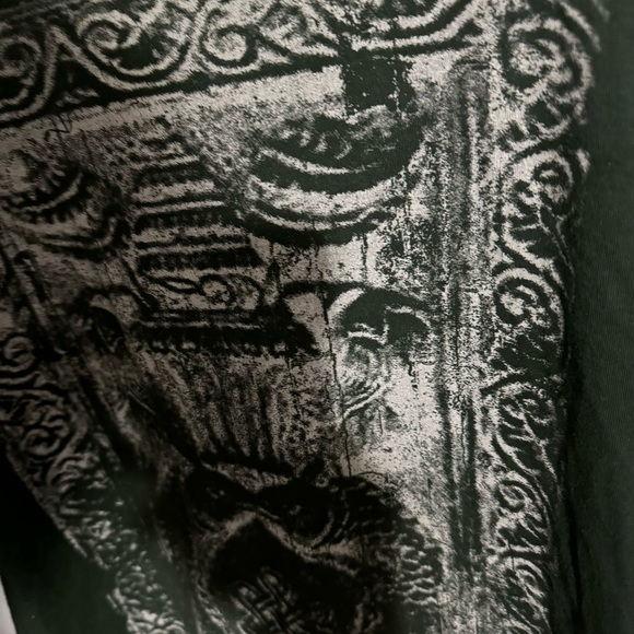 Banana Republic graphic tee - Picture 3 of 4